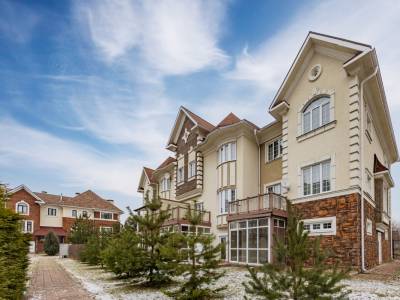 Таунхаус 58594 в поселке Онегино - на topriga.ru