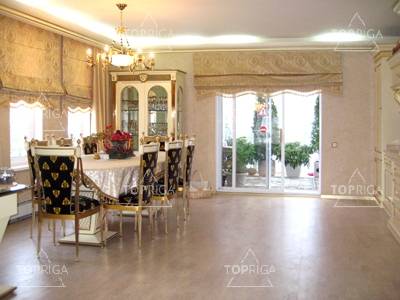 Столовая, кухня, Дом в поселке Княжье Озеро - на topriga.ru