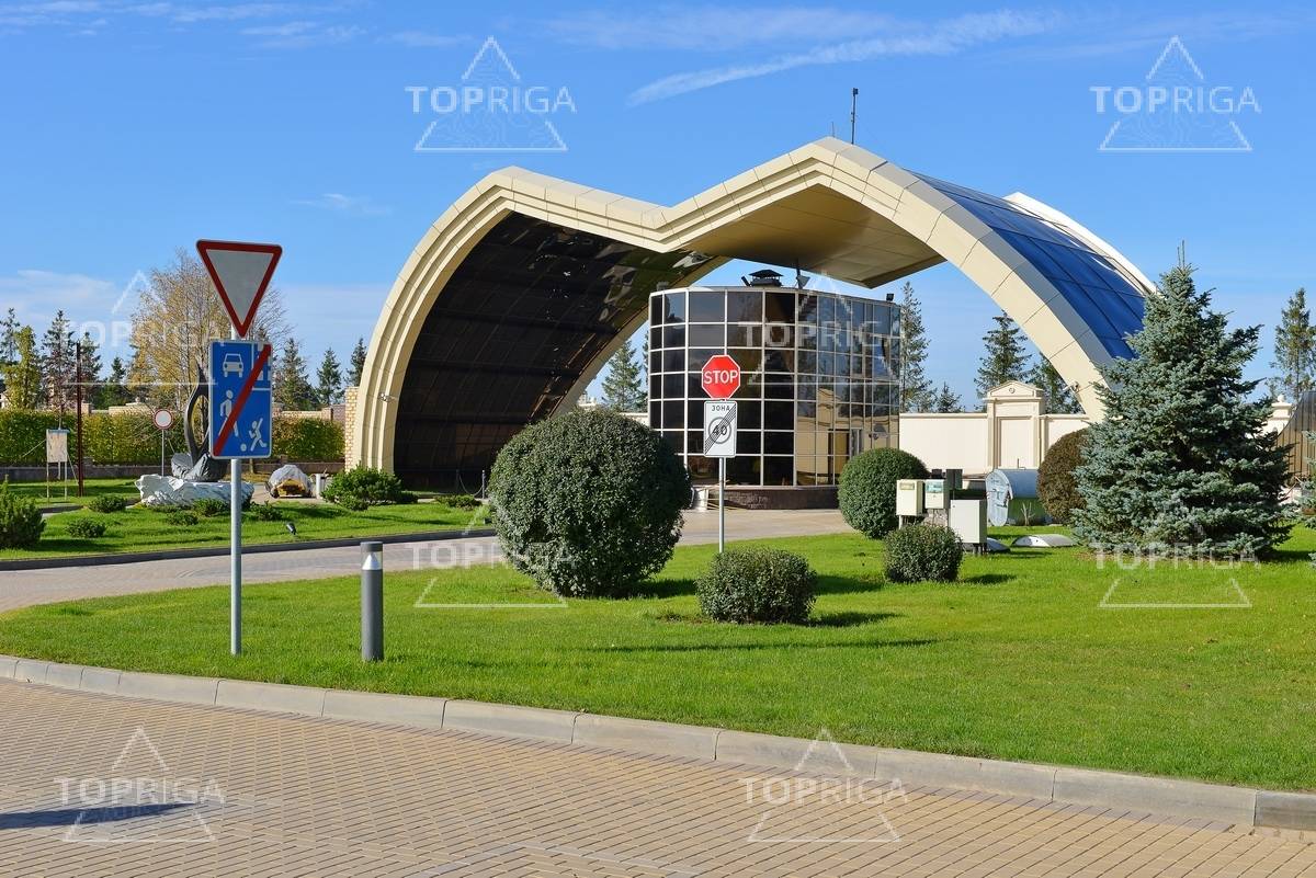 Фасад, Дом в поселке Millennium Park - на topriga.ru
