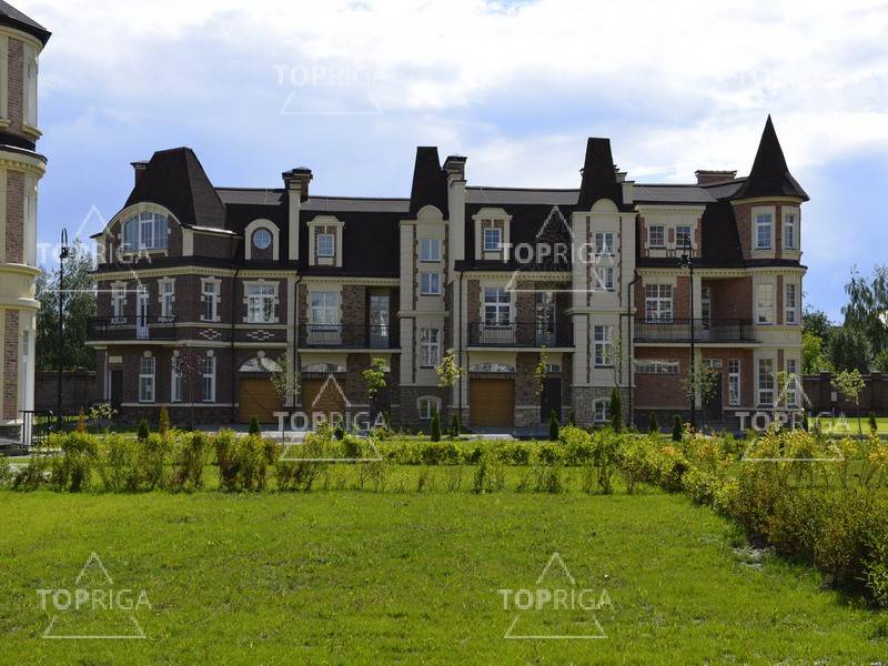 Снаружи, Таунхаус в поселке Ильинка - на topriga.ru