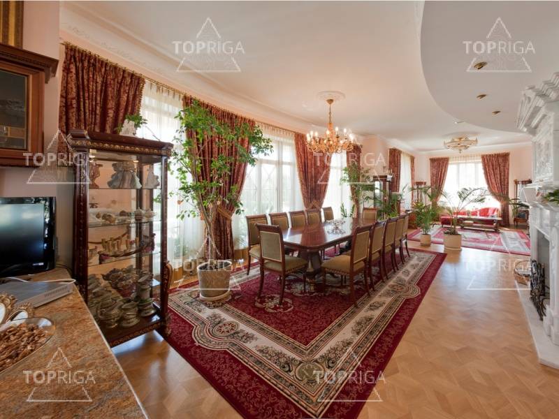 Столовая, кухня, Дом в поселке Новахово - на topriga.ru