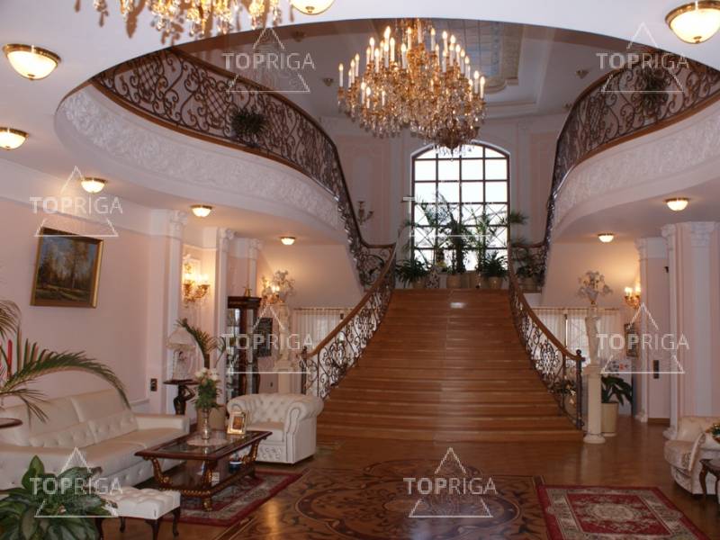 Гостиная, холл, Дом в поселке Новахово - на topriga.ru