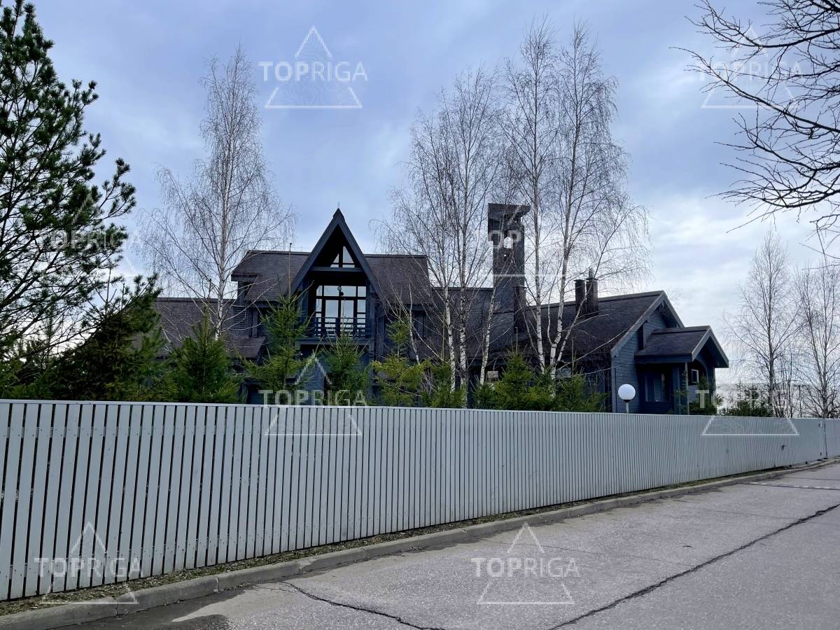 Снаружи, Дом в поселке Никольская слобода - на topriga.ru