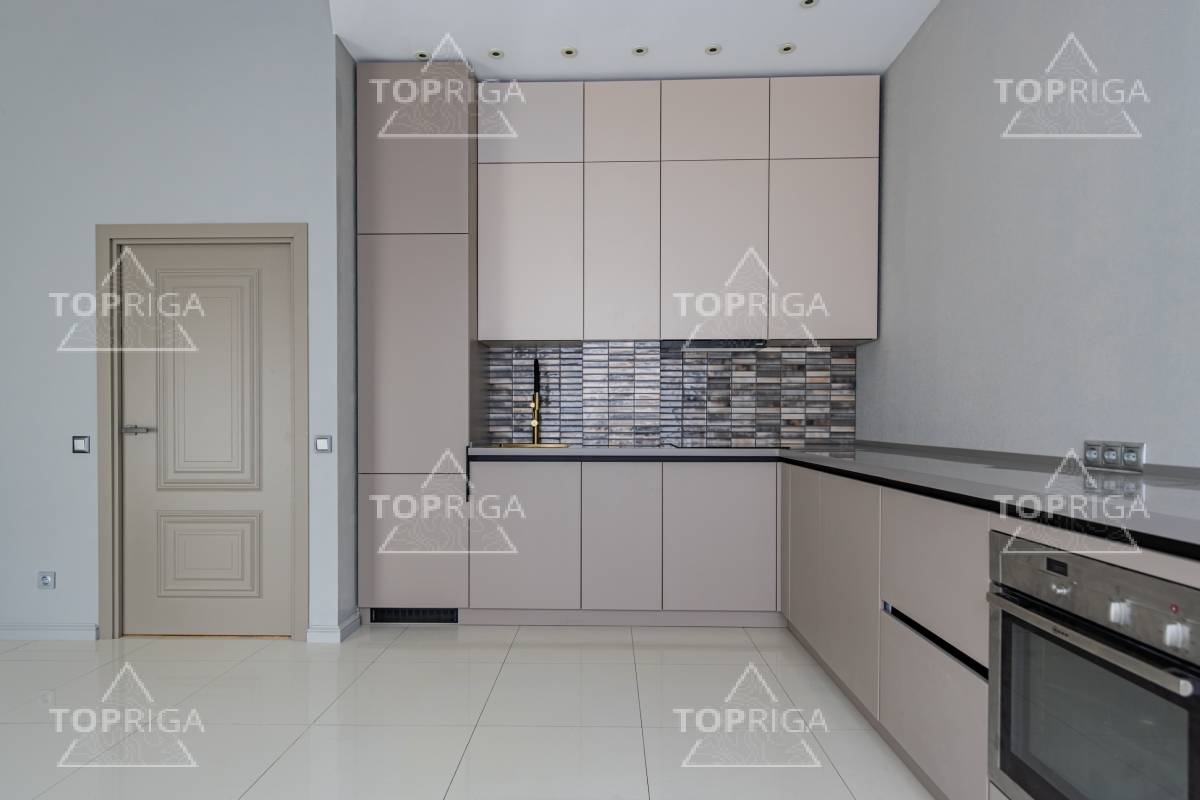 Столовая, кухня, Таунхаус в поселке Онегино - на topriga.ru