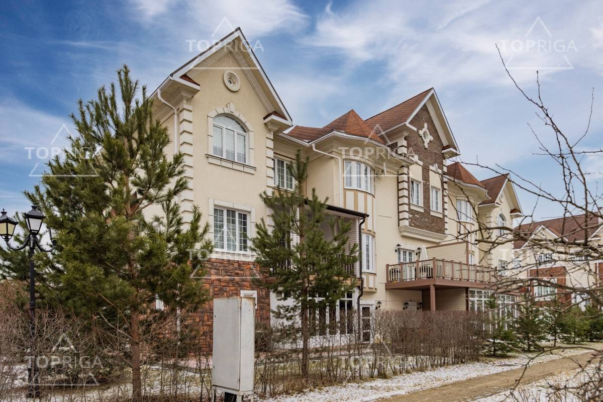 Участок, Таунхаус в поселке Онегино - на topriga.ru