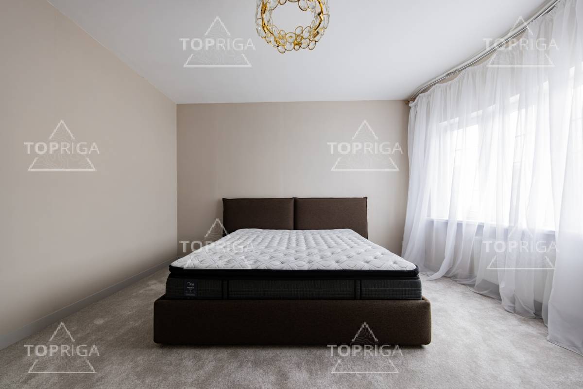 Кабинет, студия, Таунхаус в поселке Онегино - на topriga.ru