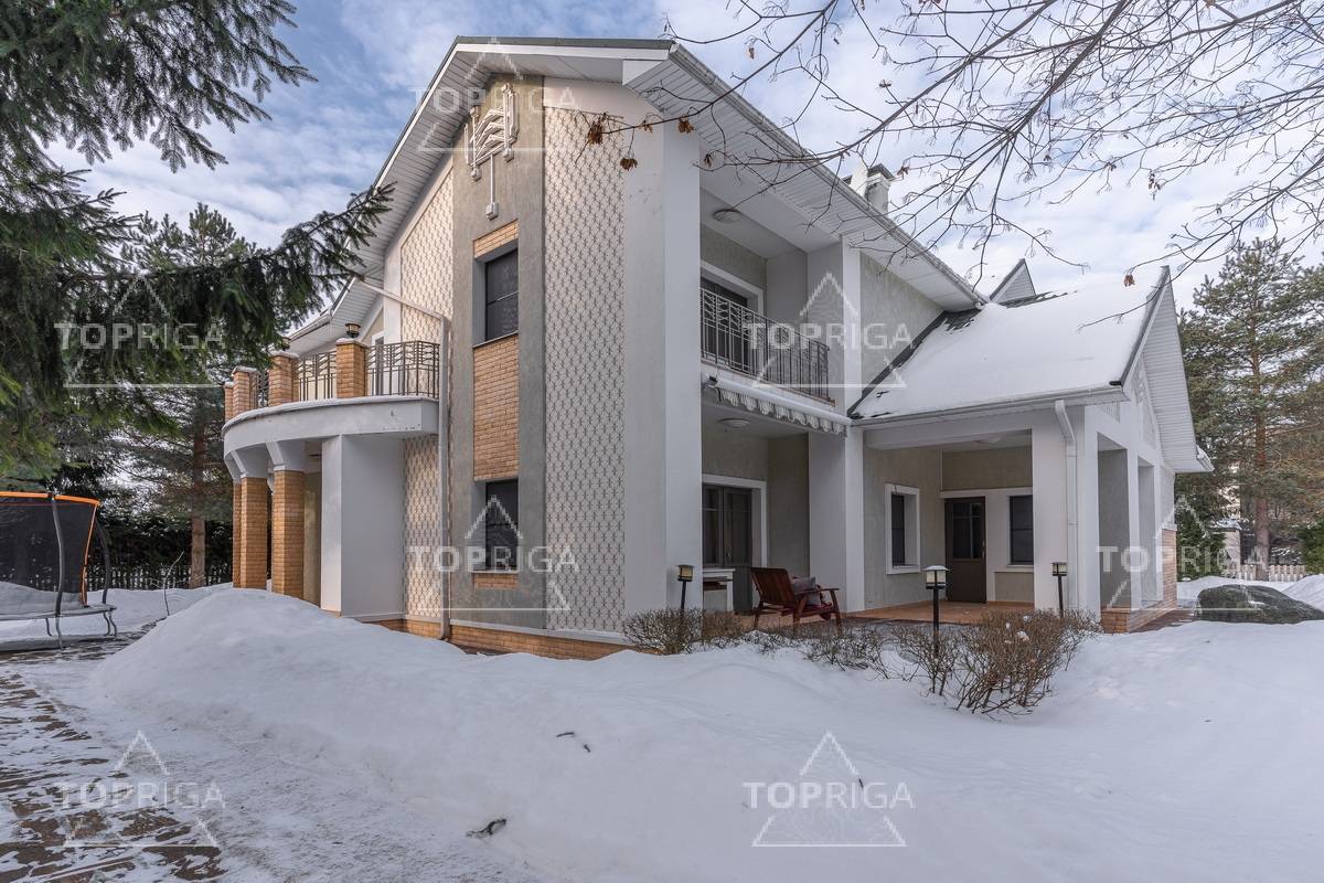 Участок, Дом в поселке Резиденции Бенилюкс - на topriga.ru
